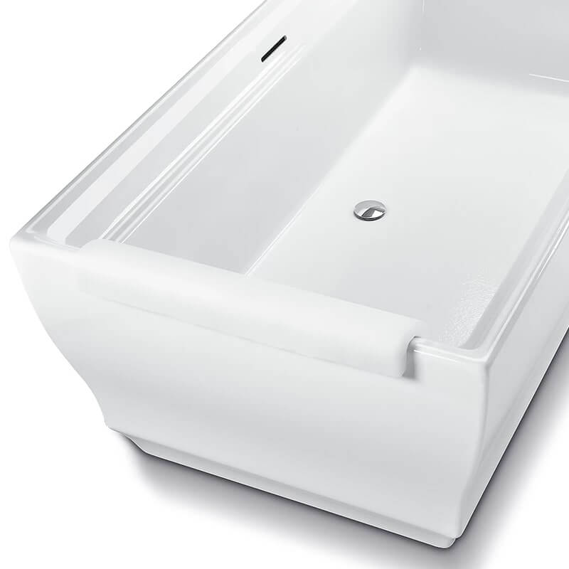 aimes freestanding bathtub corner bottom up close