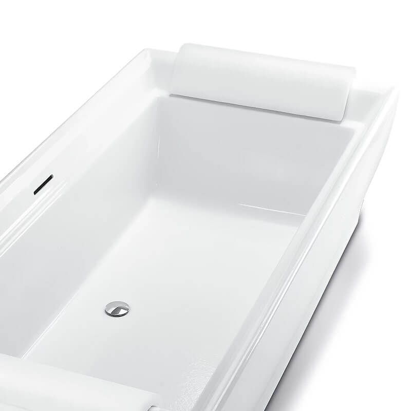 aimes freestanding bathtub corner top up close