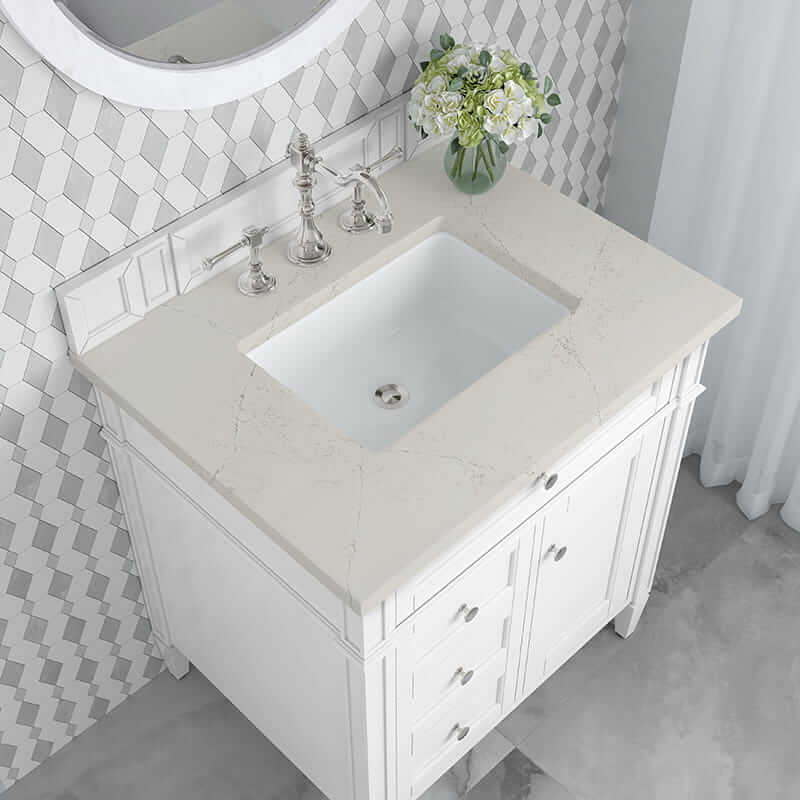 Brittany 30" Single Vanity in Bright White With Siberian Silestone Top