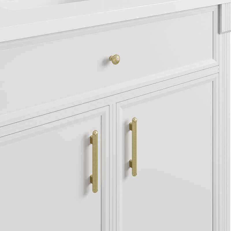 James Martin Bellshire 96 Dual Vanity With 24 Make-Up Counter Bright white in Single Hole Faucet White Zeus Silestone Top & Backsplash Close Up