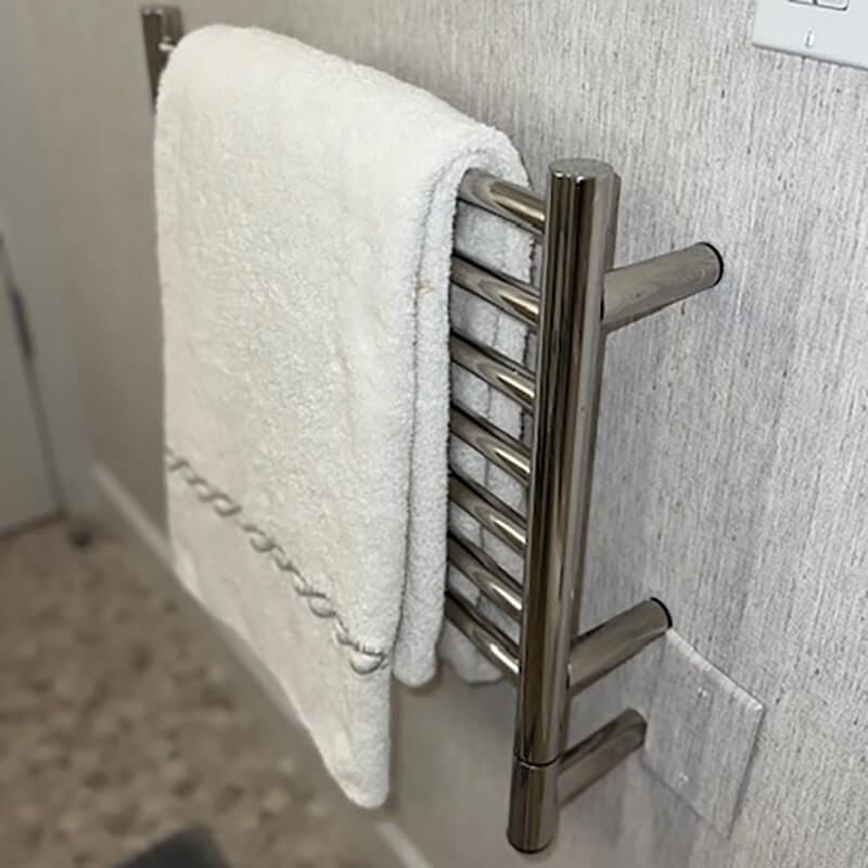 Jeeves Model H Straight in Polished Stainless Side View Up Close