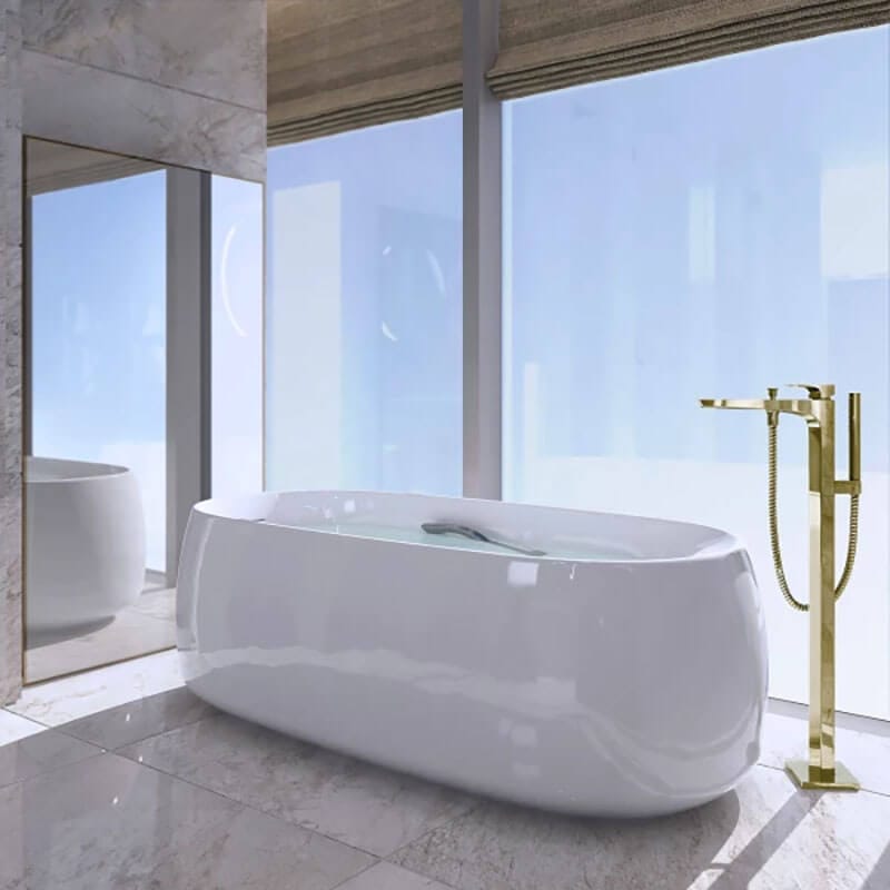 TOTO GE Freestanding Tub Filler Bathroom Set Up