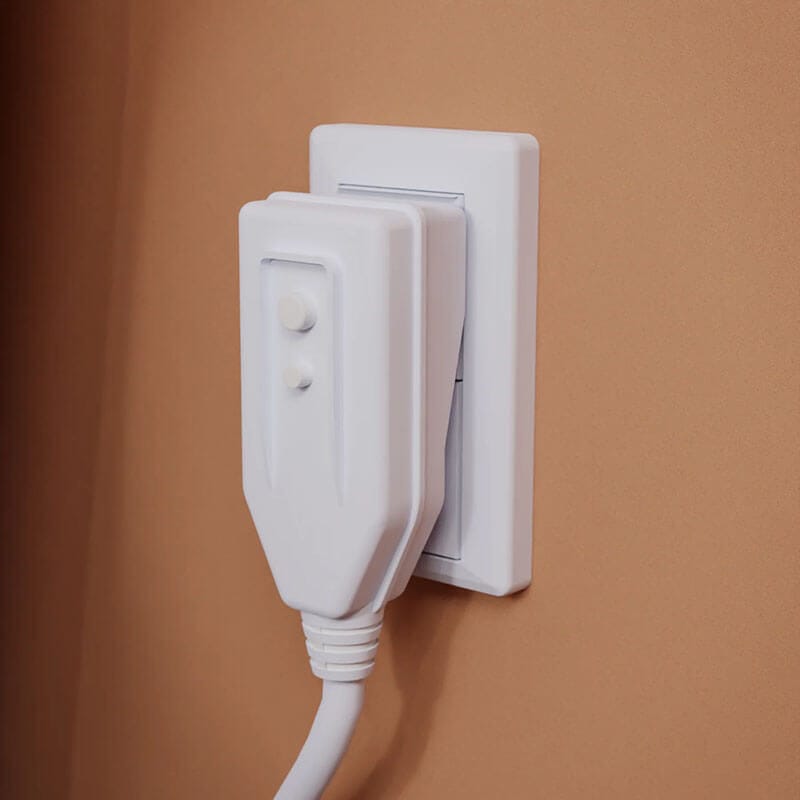 Trone Tahum STCH Smart Bidet Toilet with ToeTouch Auto Open White SMART Plug Design